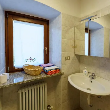Apartamento Chez Magan Ad Uso Turistico -vda-charvensod-n0048 Aosta